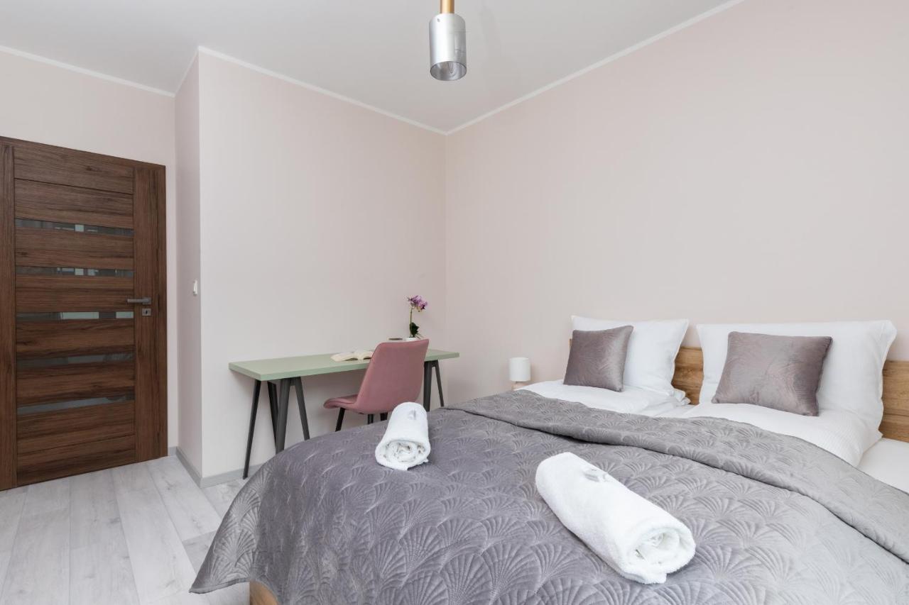 Plac Unii Apartment Gdynia By Noclegi Renters Екстериор снимка