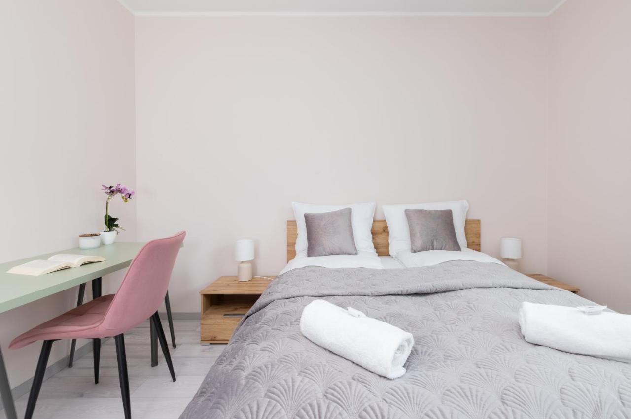 Plac Unii Apartment Gdynia By Noclegi Renters Екстериор снимка