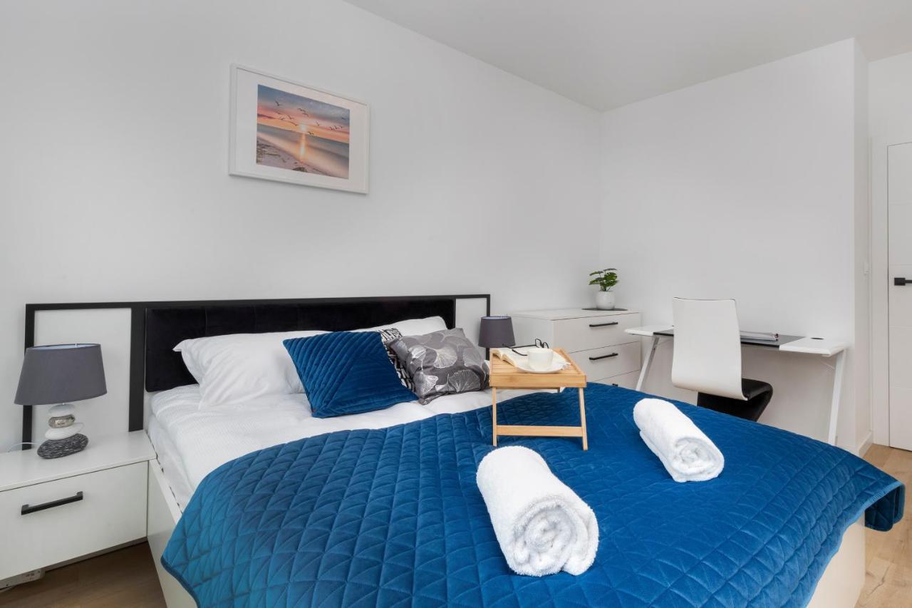 Plac Unii Apartment Gdynia By Noclegi Renters Екстериор снимка