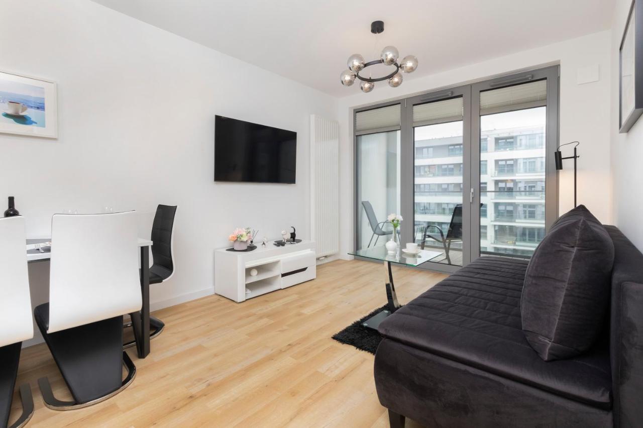 Plac Unii Apartment Gdynia By Noclegi Renters Екстериор снимка