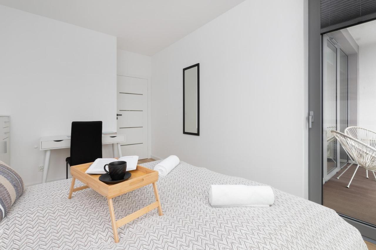 Plac Unii Apartment Gdynia By Noclegi Renters Екстериор снимка