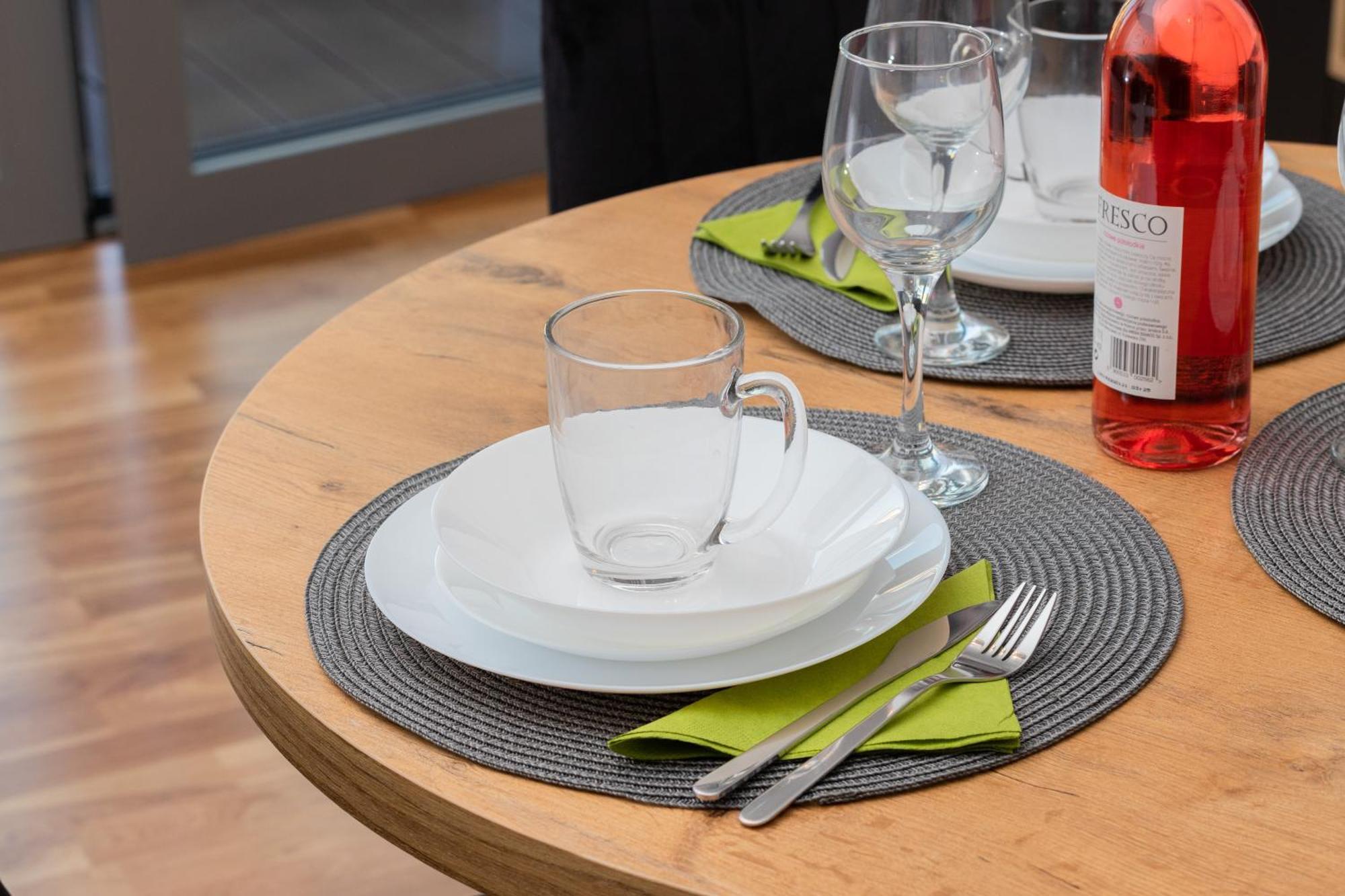 Plac Unii Apartment Gdynia By Noclegi Renters Екстериор снимка